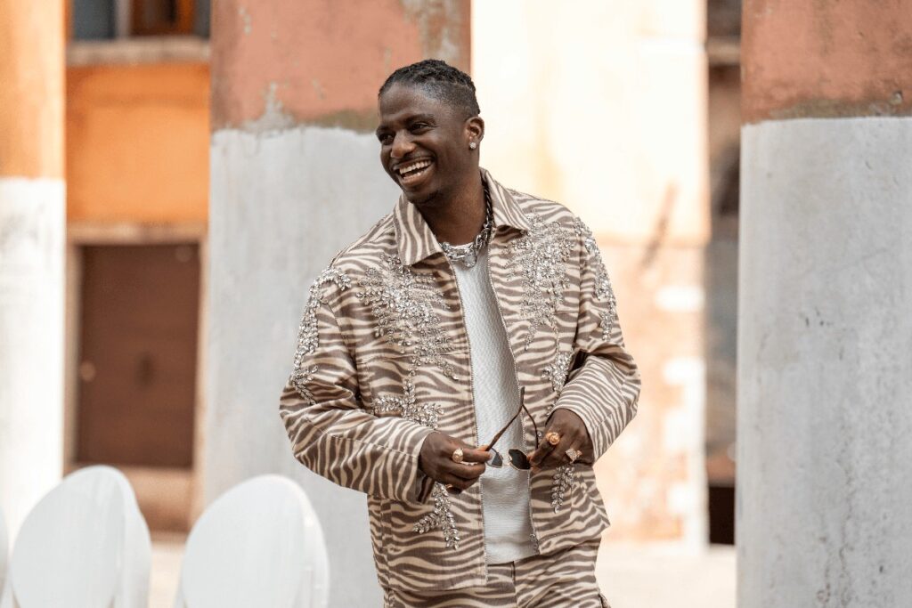 Julien's zebra embellished jacket in Emily In Paris